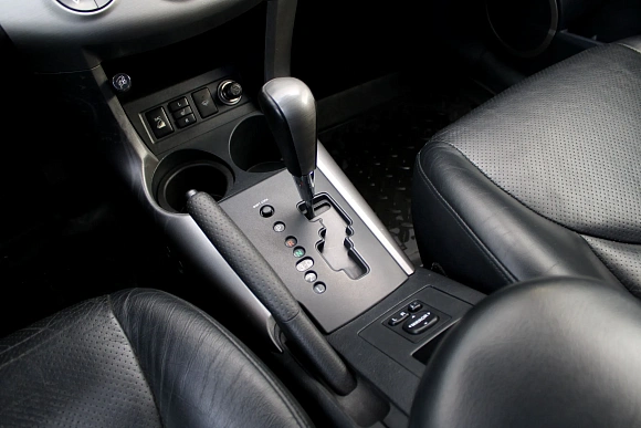 Купить Тойота Новый RAV4 2007г.