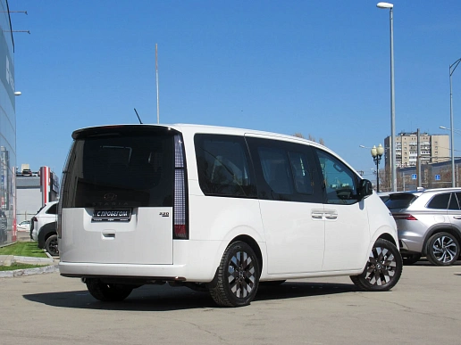 Купить Хёндай Стариа 2024г.