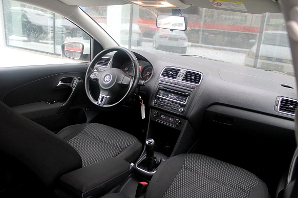 Купить Фольксваген Поло 2012г.