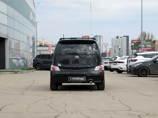 Купить Тойота бБ 2011г.