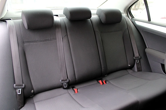 Купить Фольксваген ДЖетта 2012г.