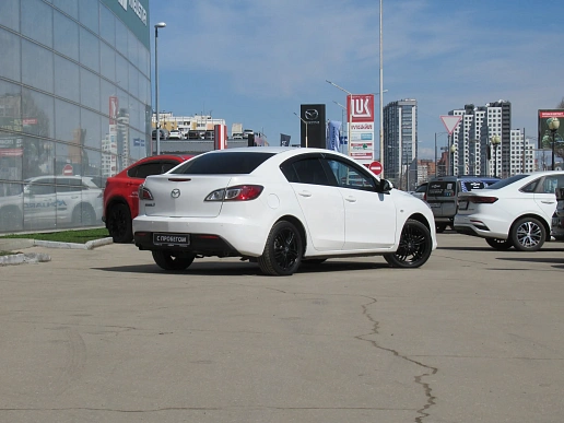 Купить Мазда Mazda 3 2011г.