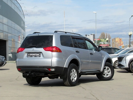 Купить Митсубиси Паджеро Спорт 2011г.