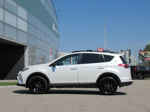 Купить Тойота Новый RAV4 2018г.