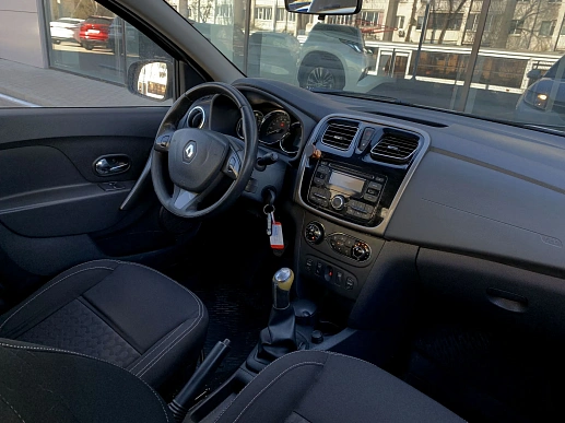 Купить Рено Логан 2014г.