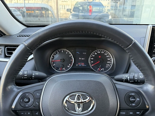 Купить Тойота Новый RAV4 2019г.