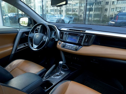 Купить Тойота Новый RAV4 2016г.