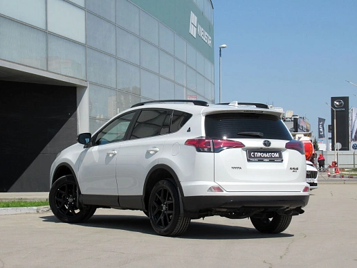 Купить Тойота Новый RAV4 2018г.