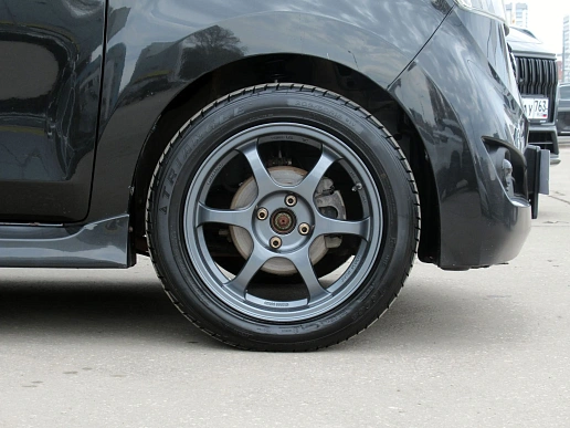 Купить Тойота бБ 2011г.