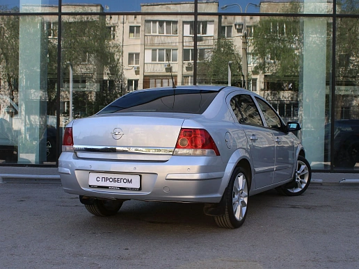 Купить Опель Астра 2008г.
