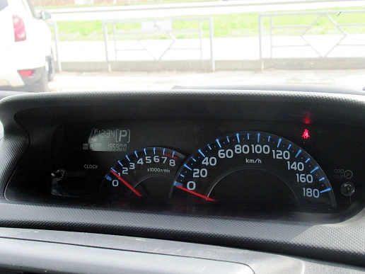 Купить Тойота бБ 2011г.