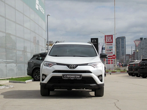Купить Тойота Новый RAV4 2018г.
