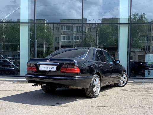 Купить Мерседес-Бенз Е-Класс 2000г.