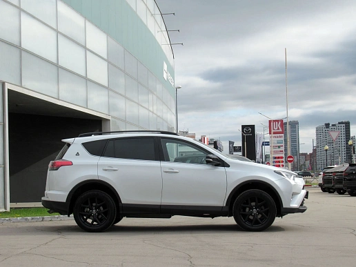 Купить Тойота Новый RAV4 2018г.
