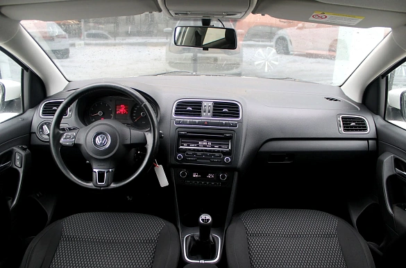 Купить Фольксваген Поло 2012г.