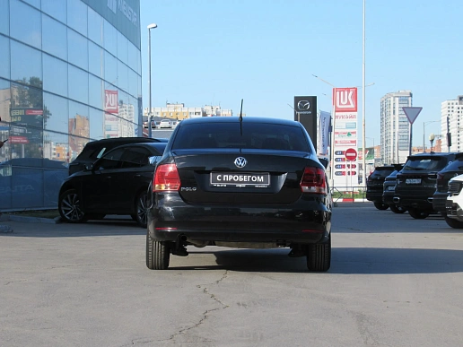 Купить Фольксваген Поло 2015г.