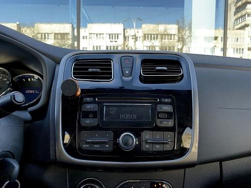 Купить Рено Логан 2014г.