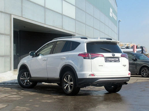 Купить Тойота Новый RAV4 2017г.