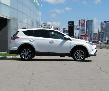 Купить Тойота Новый RAV4 2015г.