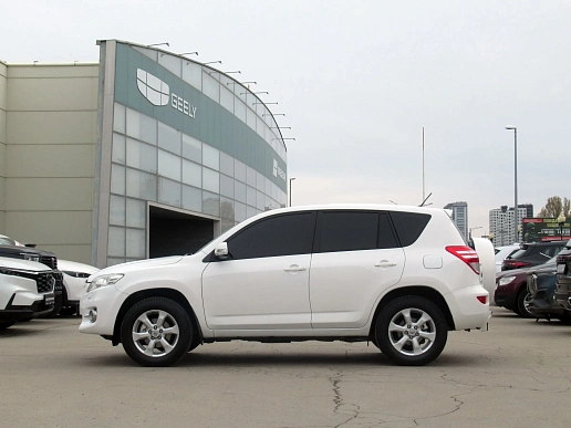 Купить Тойота Новый RAV4 2010г.