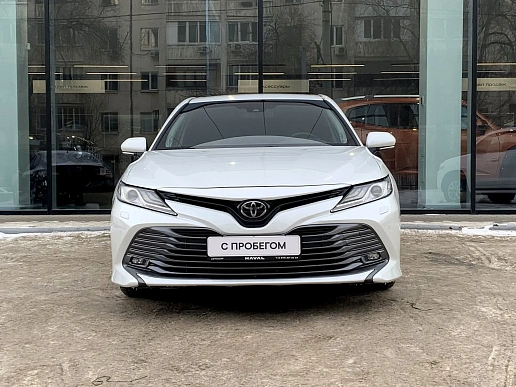 Купить Тойота Камрй 2018г.