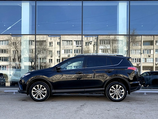 Купить Тойота Новый RAV4 2018г.