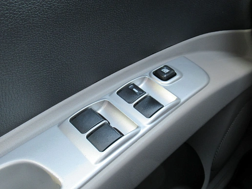 Купить Митсубиси Паджеро Спорт 2011г.