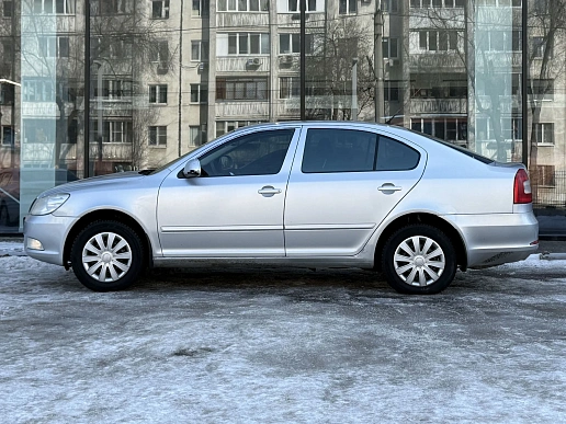 Купить Шкода Октавиа 2010г.