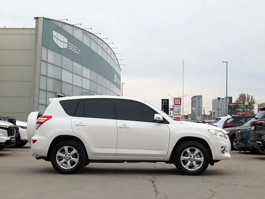 Купить Тойота Новый RAV4 2010г.