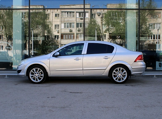 Купить Опель Астра 2008г.