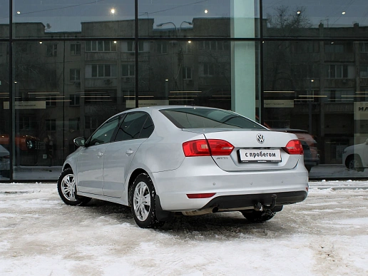 Купить Фольксваген ДЖетта 2012г.