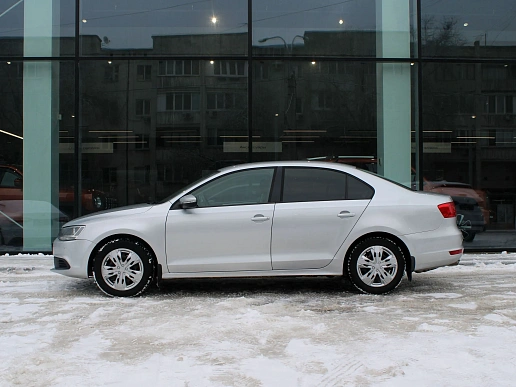 Купить Фольксваген ДЖетта 2012г.