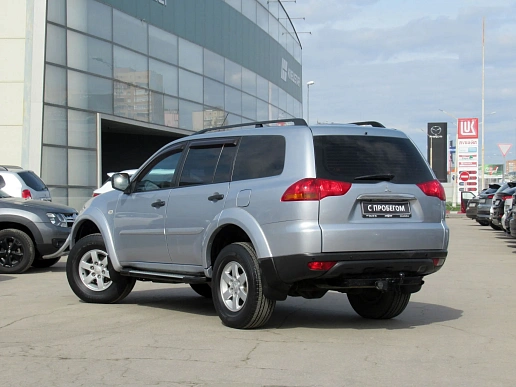 Купить Митсубиси Паджеро Спорт 2011г.