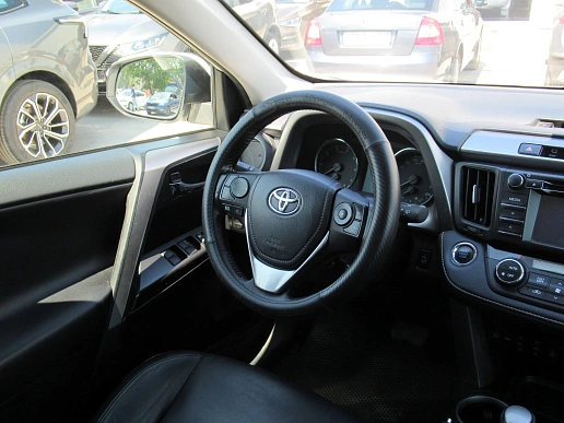 Купить Тойота Новый RAV4 2015г.