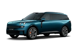 Lynk & Co 900